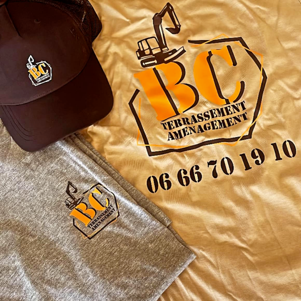 Réalisation de flocage sur t-shirt et casquette avec le logo d'une entreprise gardoise