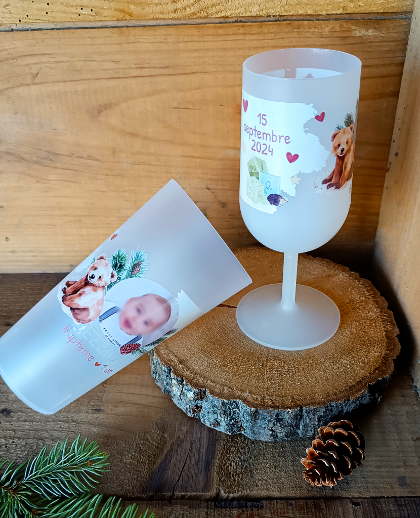 gobelet personnalisable à pied façon verre à vin personnalisé fabrication et impression française en lozere